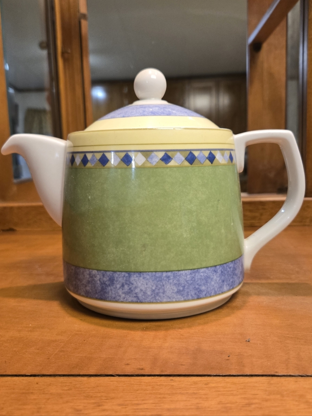 Royal Doulton Carmina Fine China Backstamp in Black on White